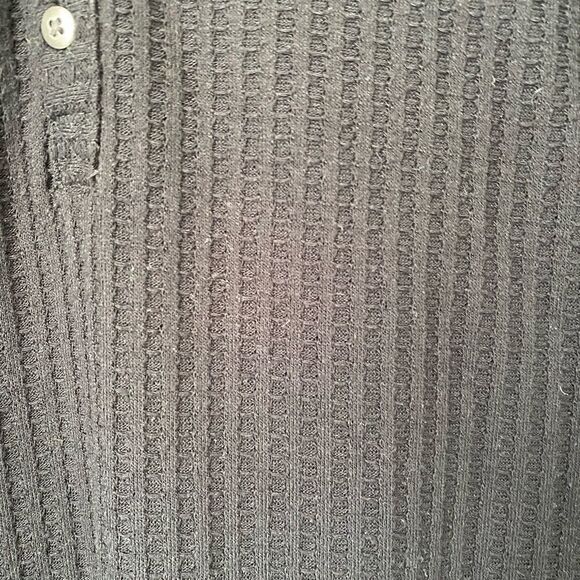 Chaser women’s black waffle long sleeve knit button cuff top - Picture 4 of 5